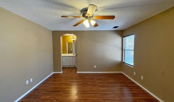 923 TELSTAR Loop NW, Albuquerque, NM 87121