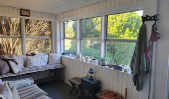 4066 Lakeshore Drive Dr, Bean Station, TN 37708