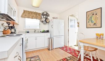 411 Olomana St A, Kailua, HI 96734