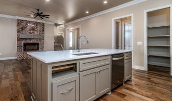 6304 Lauren Ashleigh Dr, Amarillo, TX 79119