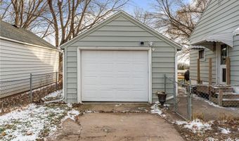 211 12th Ave SW, Austin, MN 55912