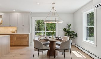 52 Jasper Ln, Arundel, ME 04046