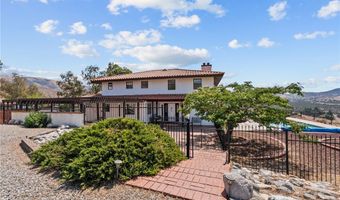 8525 Wildflower Ln, Agua Dulce, CA 91390