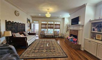 10924 Waters Rd, Alpharetta, GA 30022