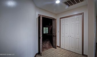 333 Lake Harbor Rd, Brandon, MS 39047