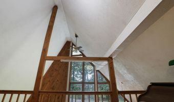 27 Longfellow Cir, Albrightsville, PA 18210