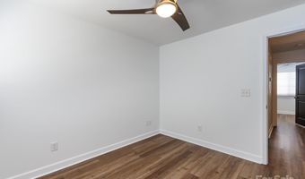 1348 Green Oaks Ln L, Charlotte, NC 28205