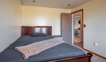 581 S Barnstead Rd, Barnstead, NH 03225