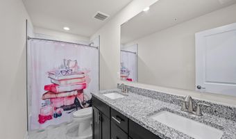 944 BENTGRASS Dr, Aberdeen, MD 21001