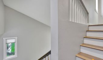 2215 Sunburst Cir, Anchorage, AK 99501