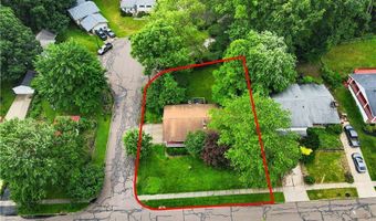 821 Cliffside Dr, Akron, OH 44313