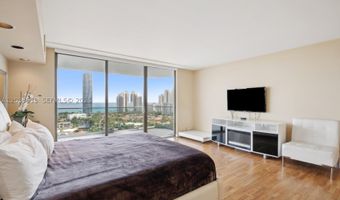 19707 Turnberry Way 20H, Aventura, FL 33180