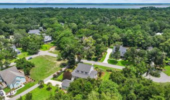28 Western Way, Beaufort, SC 29907