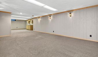 1214 E LINDBERGH St, Appleton, WI 54911