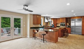 33 Hobart Hill Rd, Brookline, NH 03033