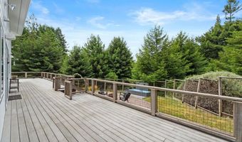 1346 Diamond Dr, Arcata, CA 95521