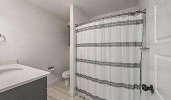 6100 Hoover St, Bentonville, AR 72713