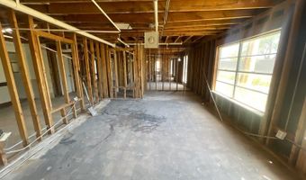 125 Avenue J, Anson, TX 79501