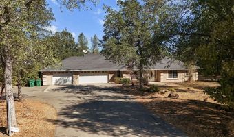 16840 Hawthorne Ave, Anderson, CA 96007