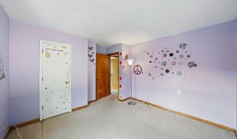 21 Hillside Ave, Andover, NJ 07801