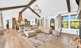 7877 Sonara Rd, Caldwell, ID 83607
