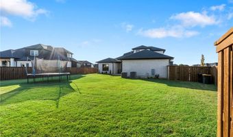 4301 S 87th Pl, Bentonville, AR 72713