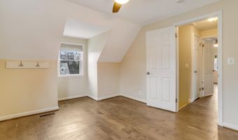 6106 BANGOR Dr, Alexandria, VA 22303