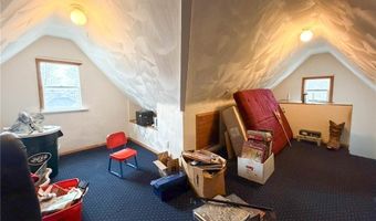 2812 Ogden Pl, Utica, NY 13501