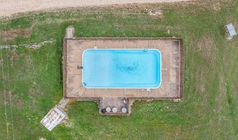 1115 County Road 307, Alleyton, TX 78935