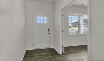 725 Lazy Elm Ln, Aberdeen, NC 28315