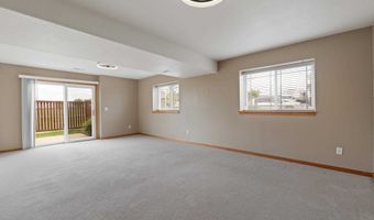 328 Ruhe Ln, Box Elder, SD 57719