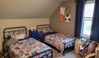 128 E Montford Ave, Ada, OH 45810