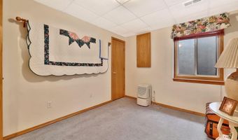 710 Lakewood Ct, Augusta, KS 67010