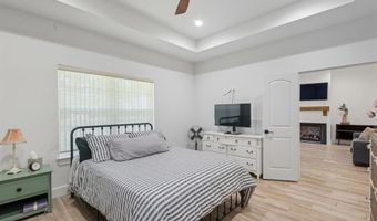 245 Creek Crossing St, Alvord, TX 76225