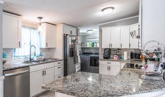 151 Allen Ln, Aberdeen, NC 28315