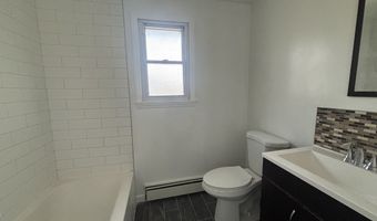196 Goddard Ave 198, Bridgeport, CT 06610