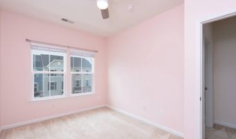 41686 MCMONAGLE Sq, Aldie, VA 20105