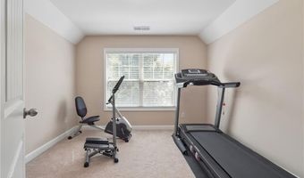 915 Elmsbrook Ln, Alpharetta, GA 30004