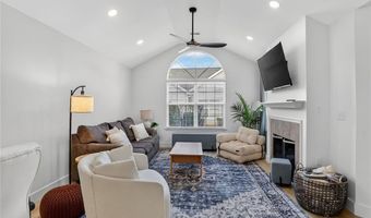 9103 Windrush Ln, Alpharetta, GA 30009