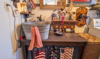 509 Old Cane Bluff Rd, Alton, MO 65606