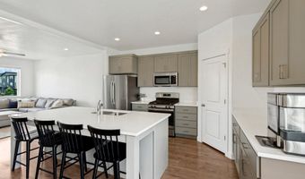 765 W CRYSTAL Crk, American Fork, UT 84003