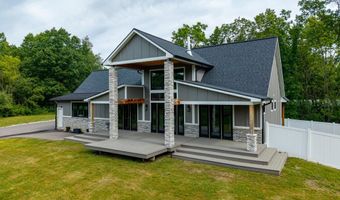 6172 Hellner Rd, Ann Arbor, MI 48105