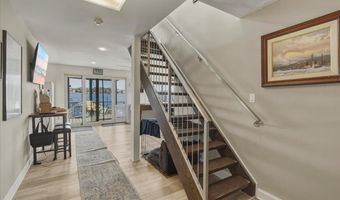 32 Cove Rd W, Bayville, NJ 08721