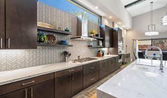 6525 E Cave Creek Rd 7, Cave Creek, AZ 85331