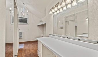 141 G St SW, Ardmore, OK 73401