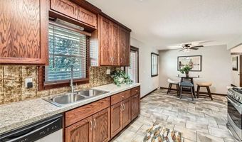 2712 9th Ave, Anoka, MN 55303