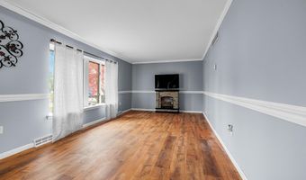 305 S RED LION Ter, Bear, DE 19701