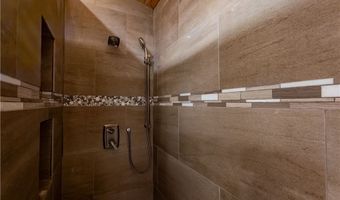 5919 Lake Rd W, Ashtabula, OH 44004