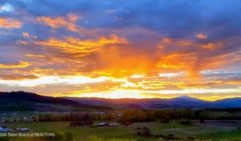 275 WOODLAND Dr, Bedford, WY 83112
