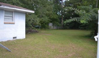 426 Albert St, Bishopville, SC 29010